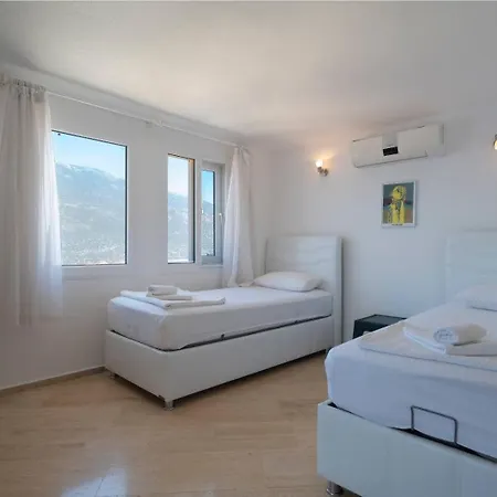 Hans Apartment *
